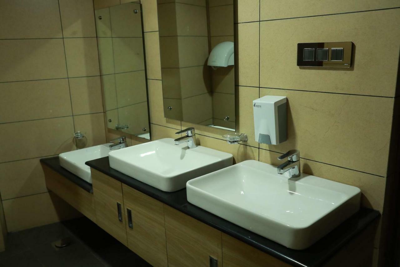 Hotel Rohini International Kallār Eksteriør bilde