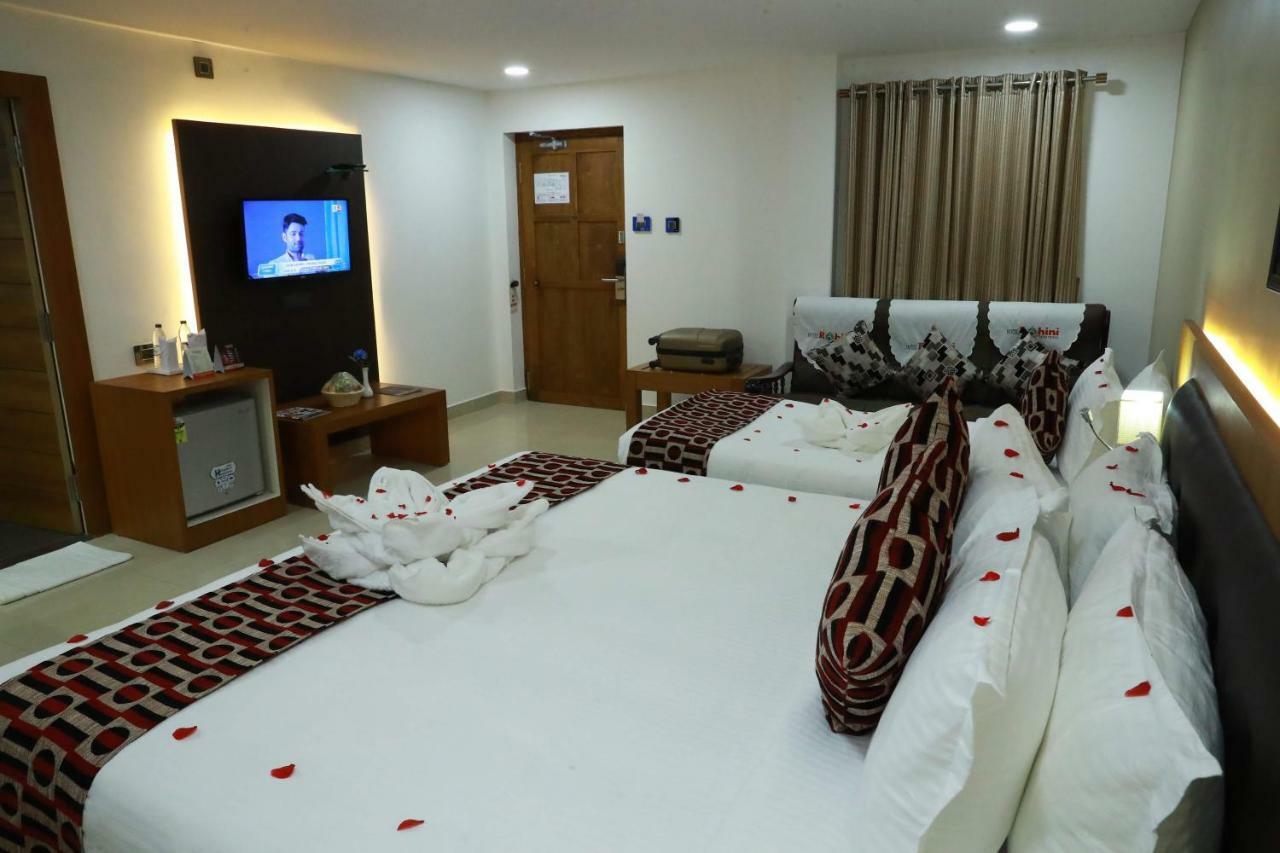 Hotel Rohini International Kallār Eksteriør bilde