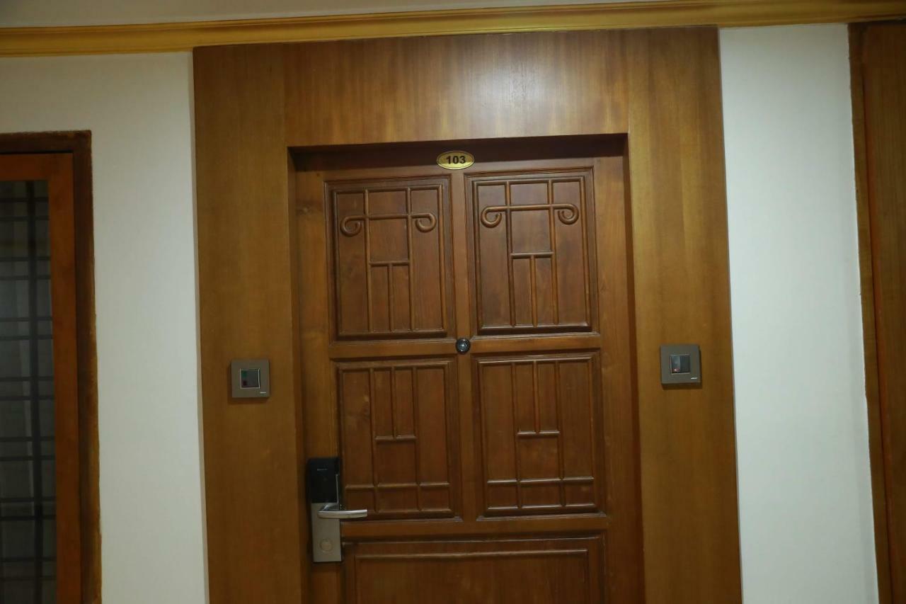 Hotel Rohini International Kallār Eksteriør bilde